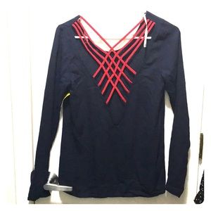 Long sleeve with open back